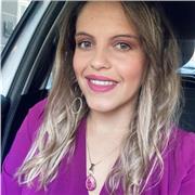 Profesora de apoyo escolar especializada en Educación Especial