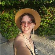 Profesora de quimica imparte clases particulares para jovenes de la ESO o 1. De bachillerato