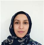 Profesora de árabe imparte clases a hablantes de otros idiomas