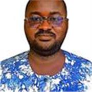 Je suis doctorant en philosophie. Et je donne des cours de français. 