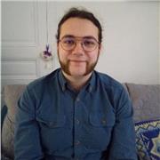 Batteur passionné et licencié de psychologie enseigne la batterie pour débutants, méthodologie personnelle et pédagogue