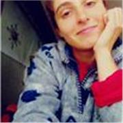 Laureanda in comunicazione offre aiuto compiti da remoto