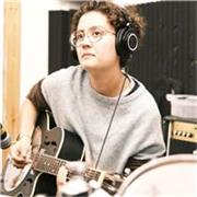 I give private lessons tailored towards the student’s level. I’ve got more experience teaching teenagers.