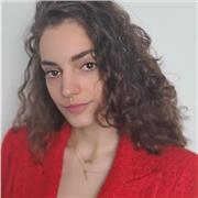 Englisch,Französisch,Latein-Mehrsprachige Studentin