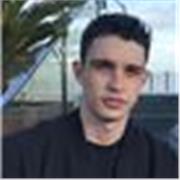 Soy un monitor de ingles con 5 años de experiencia impartiendo clases en colegios como en clases particulares. 