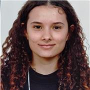 Estudiante de segundo de bachillerato con buenas notas ofrece clases particulares presenciales o online para niveles de primaria y ESO