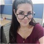 Profesora de inglés imparte clases a niños de primaria ¡Aprende conmigo!