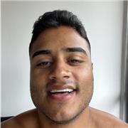 Docente de danza en géneros de salón, urbano y folclor en niveles 1,2 y 3. En edades de 6 años en adelante