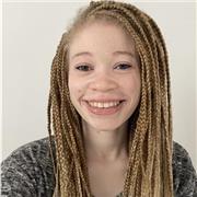 Ich bin eine englische Muttersprachlerin und arbeite als Englisch-Tutorin mit Erfahrung in der Unterstützung von Jugendlichen