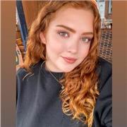 I have been born and raised in the uk and speak fluent English. I can help students become more confident speaking the language