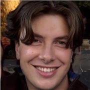 I’m a 20 year old German international student in London. My lessons are aimed at both School and University Students, also Adults