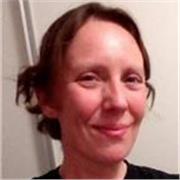 Profesora de inglés nativa y calificada y Speaking Examinadora, de Manchester, con más de 5 años de experiencia. Clases online