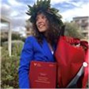 Laureata in Matematica con una forte passione
per l'applicazione pratica della teoria matematica
nella risoluzione di problemi.