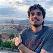Friendly Italian journalist offers lessons to master italian and fall in love with the language