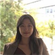 Graduada en Estadística y Data Science. Doy clases de matemáticas para estudiantes de bachillerato que se preparan para la EVAU.