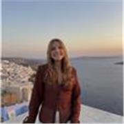 Profesora de inglés apta para todas las edades y niveles