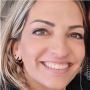 Profesora de apoyo para dar clases a niñ@s de manera presencial o remoto