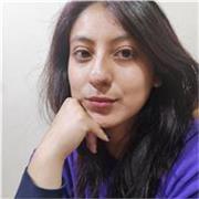 Maestra de apoyo especializada en biología