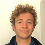 Laureando Master in Economia offre lezioni di microeconomia e macroeconomia