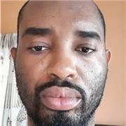 Lecturer who teaches in English to all ages