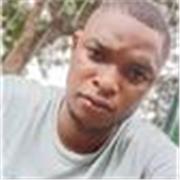 Professeur, et etudiant du département d'anglais de l'université Félix Houphouet Boigny de Abidjan avec 5 ans d'expérience