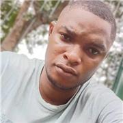 Professeur, et etudiant du département d'anglais de l'université Félix Houphouet Boigny de Abidjan avec 5 ans d'expérience