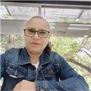 Maestra de Ciencias Sociales y Humanidades