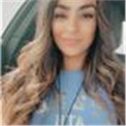 Native English teacher with over 5 years of experience teaching young to adult learners