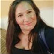Profesora especializada en matemáticas en básica primaria con gran experiencia en la enseñanza para la comprensión y refuerzos  .