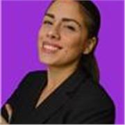 Laureanda in Grafica d'arte e Fotografia editoriale impartisce lezioni di storia dell'arte - online