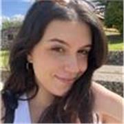 Soy estudiante de Filología Hispánica y soy clases particulares de refuerzo y de cualquier asignatura de Primaria y la ESO