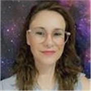 Maestra de inglés en línea con experiencia enseñando a niños y adolescentes