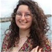 Neolaureata in giurisprudenza, con oltre dieci anni di esperienza, propone ripetizioni in materie umanistiche e diritto. 