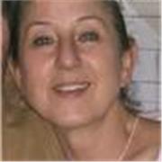 English lessons by an English Italian speaking lady. Individual or group lessons available