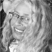 Prof d'Allemand certifiée titulaire d'un doctorat, avec plus de 10 ans d'expérience, donne des cours en ligne