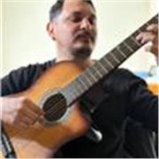 Profesor de música preparó estudiantes para nivel terciario carrera, clases de instrumento guitarra online