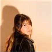 sono un ragazza di quarta linguistico, ho ottimi voti in spagnolo e inglese. offro lezioni sopratutto online, tramite zoom o skype, per ragazzi di scuole medie e 1/2/3 superiore