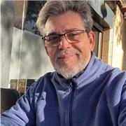 Amable y paciente. He desarrollado cada uno de los departamentos que conforman la infraestructura empresarial.