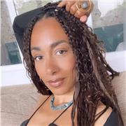 Professeur de yoga en groupe ou sessions individuelles