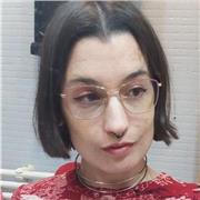 Profesora de plástica, dibujo artístico o dibujo técnico que ofrece clases en Madrid