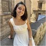 Soy estudiante de Psicología, graduada en bachillerato internacional y nacional de ciencias. Ofrezco clases de ESO/primaria
