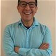 Profesor con 30 años de experiencia especializado en exámenes oficiales de cambridge