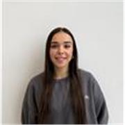 Profesora de refuerzo en colegios con 1 año de experiencia en primaria.
Puedo enseñar cualquier materia.
