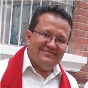 Docente con experiencia en clases de básica primaria, básica secundaria y media vocacional