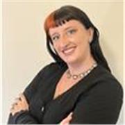 I’m a patient and creative tutor who loves making learning feel easy and enjoyable. I teach English, Spanish, Dutch, and design.