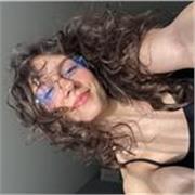 Se hai bisogno di aiuto per i compiti di inglese o vuoi solo fare conversazione per immergerti nella lingua, ti aspetto!!
