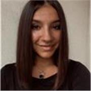 Studentessa Universitaria diplomata con 100 e Lode