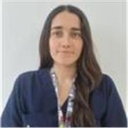 Tutora escolar especializada en apoyo académico presencial para niños de preescolar y desarrollo de habilidades blandas