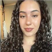 Ich bin Muttersprachlerin und möchte dir gerne helfen, deiner Türkisch zu verbessern