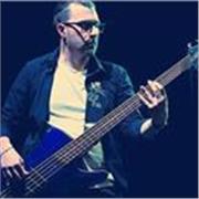 LEZIONI DI BASSO ELETTRICO – ONLINE E IN PRESENZA